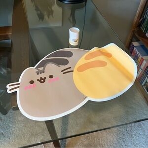 NWT Pusheen Silicone Mat